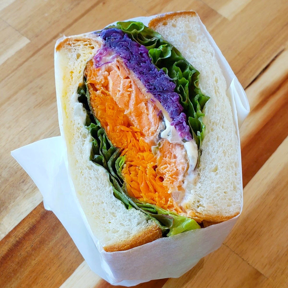 「サーモンムニエルサンドイッチ」