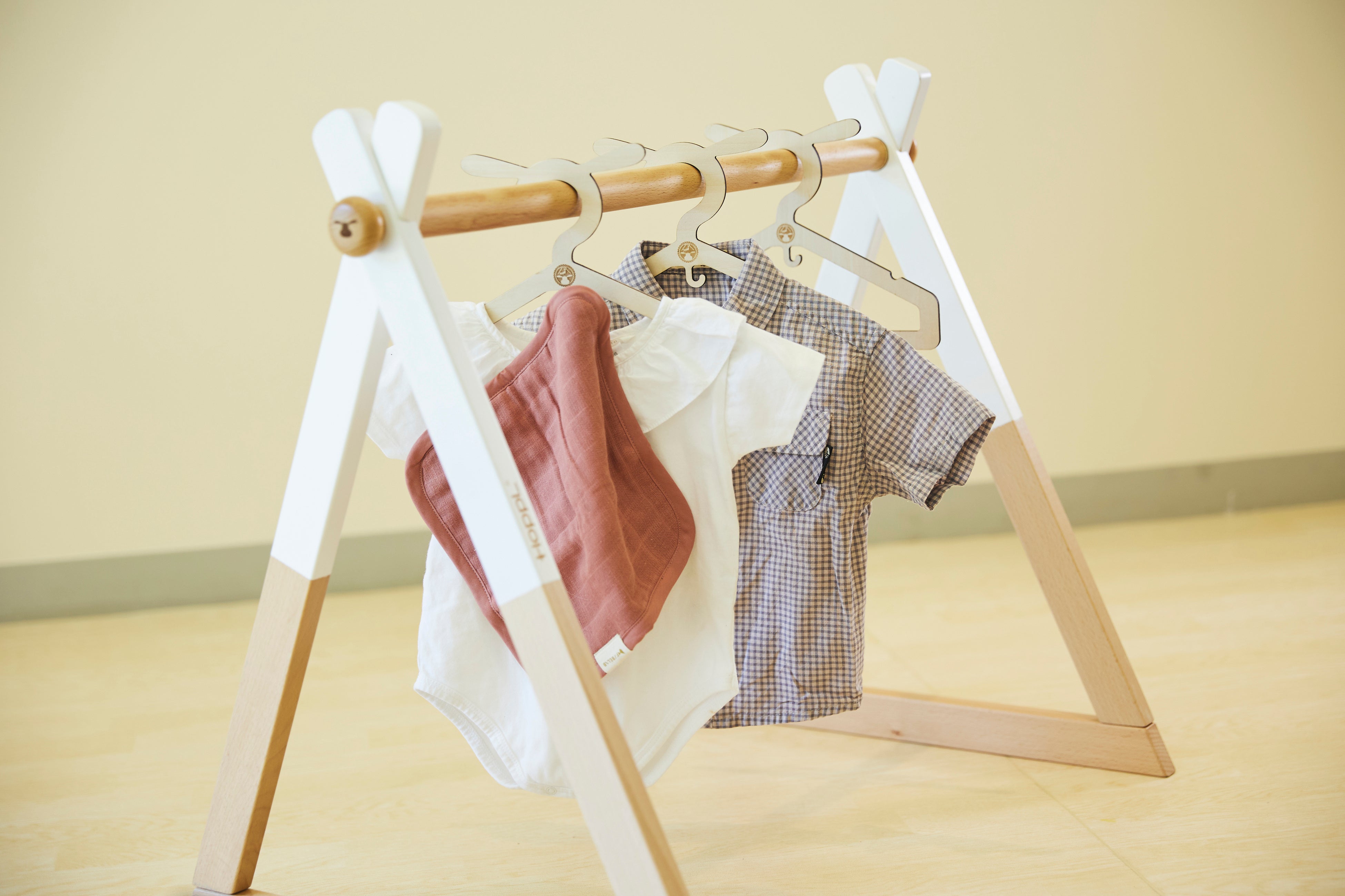 おは朝限定ハンガー付き！ハンガーラック