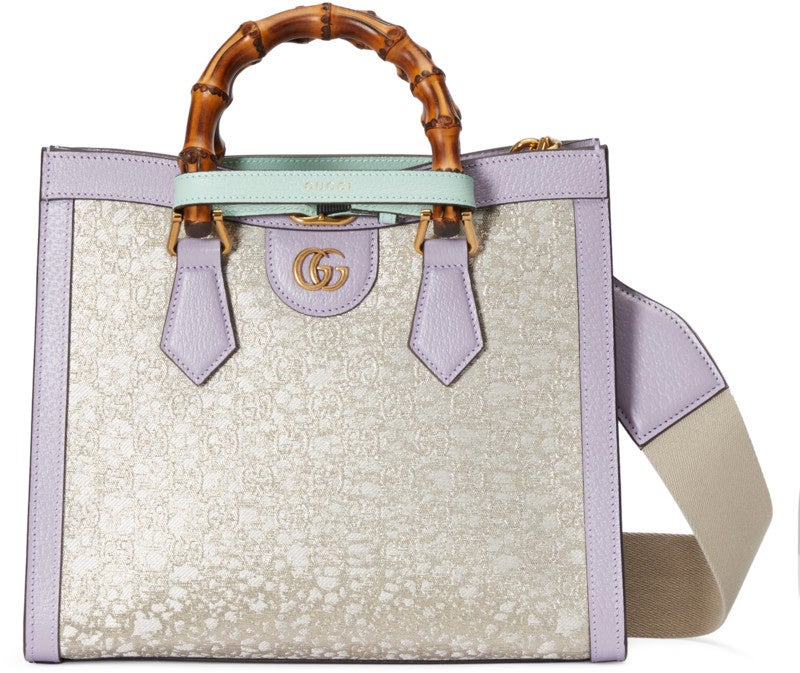 〔グッチ ダイアナ〕ミディアム トートバッグ　Courtesy of Gucci