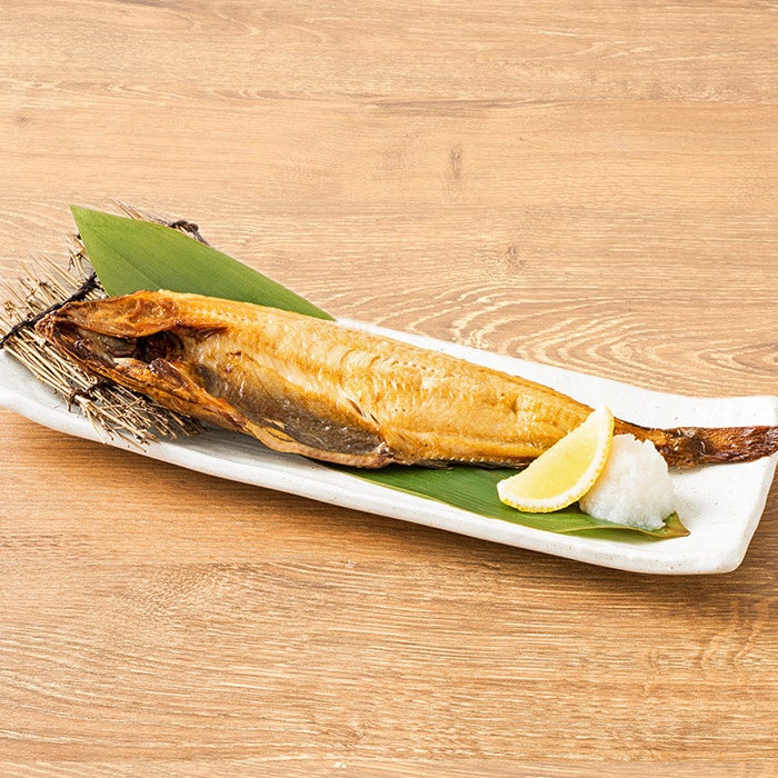 縞ホッケの半身焼き