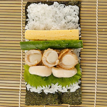 #食べるぜニッポン  Wほたて恵方巻 中身