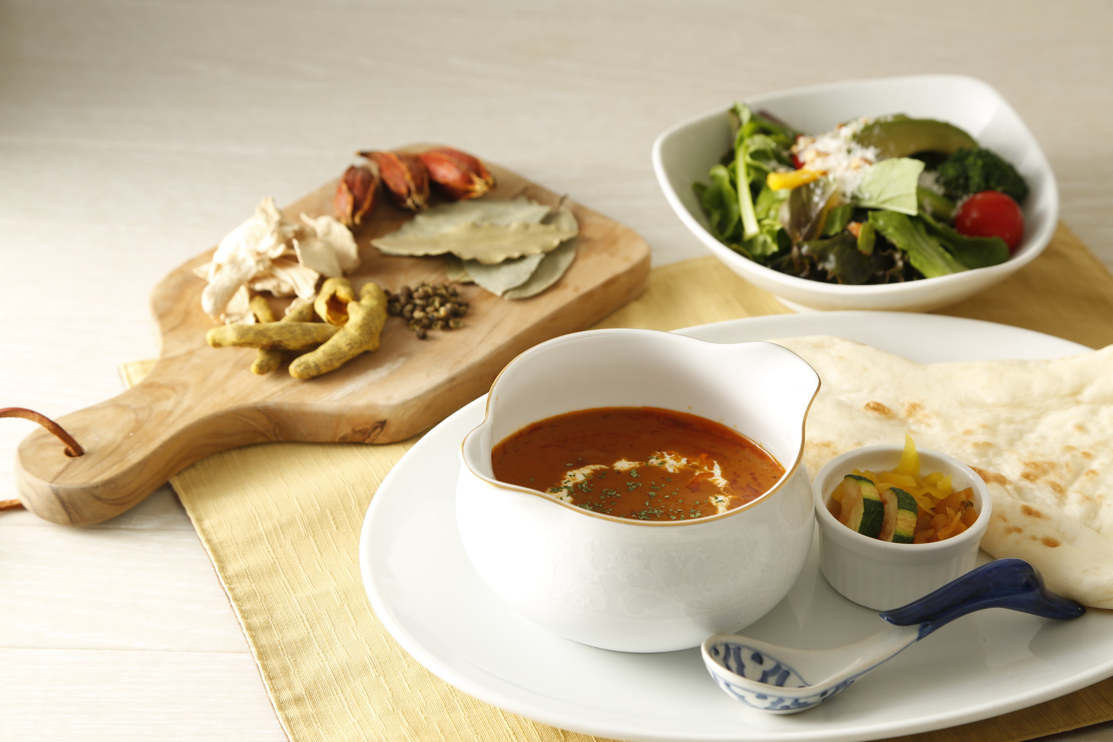 えびまよの海老クリーミーカレー 盛り付けイメージ