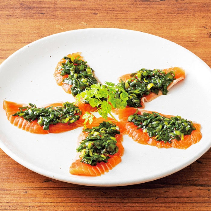 阿武隈川メイプルサーモン®のニラだれカルパッチョ