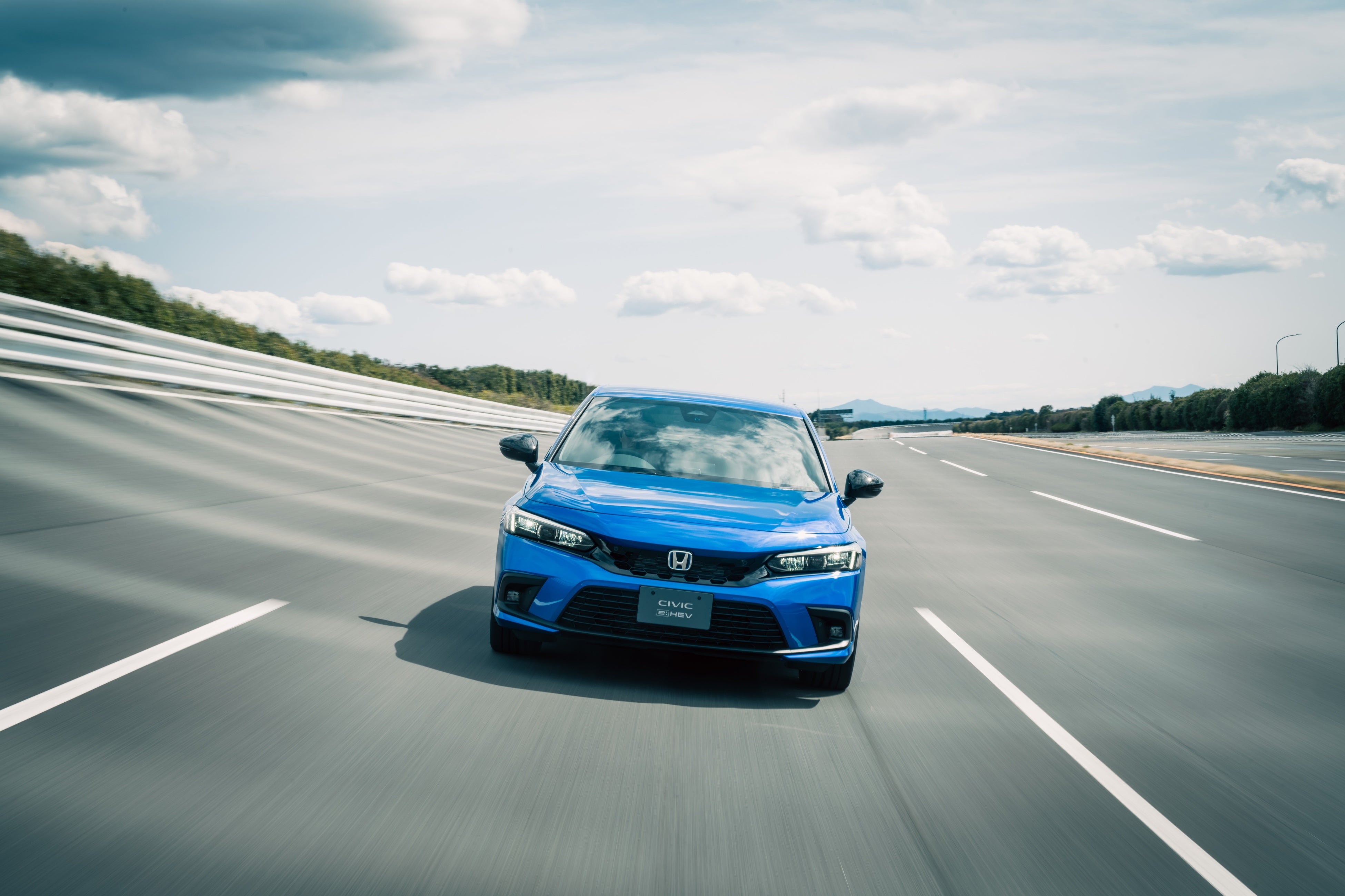 新型CIVIC e：HEV （11代目）