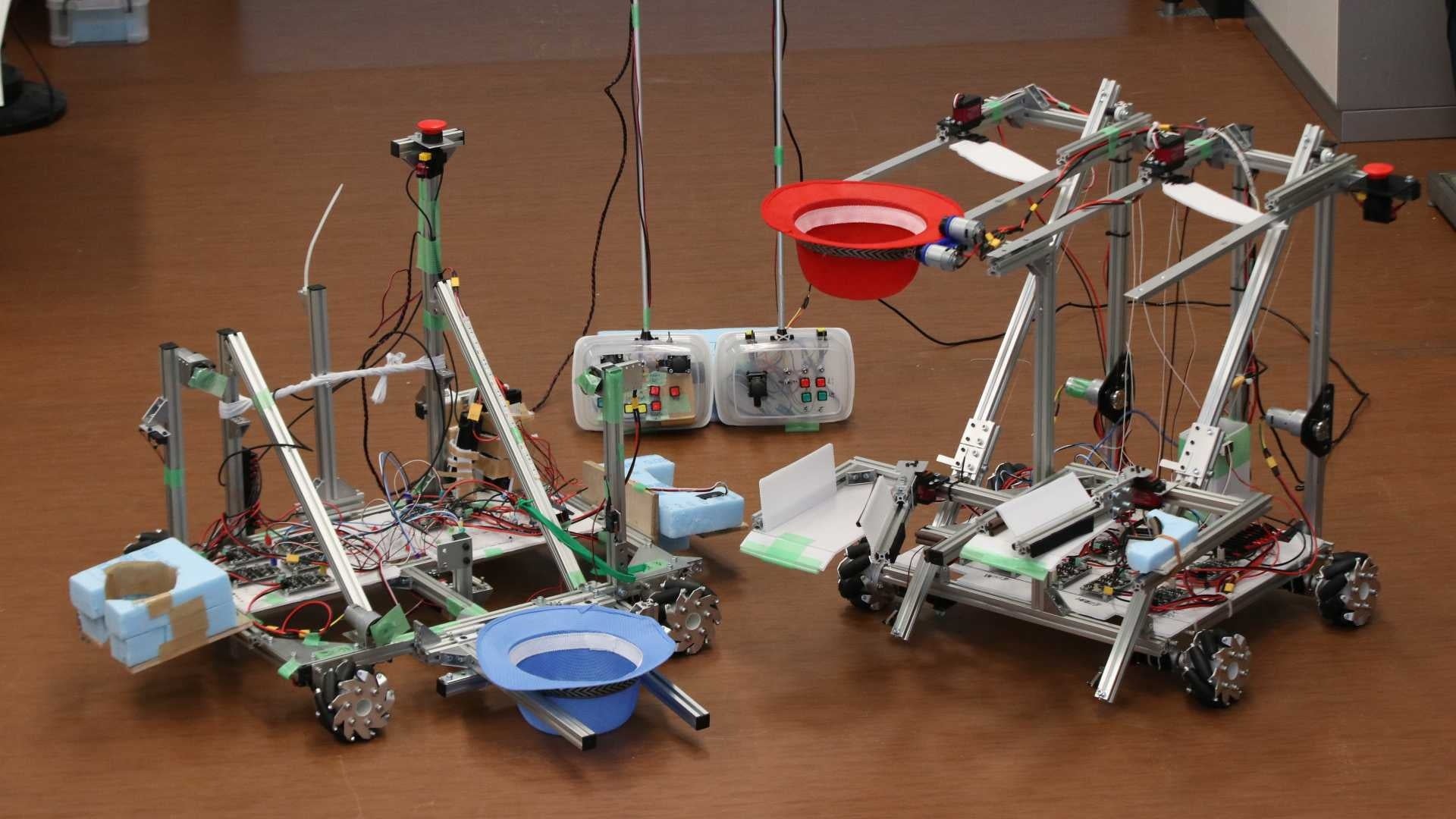 Maker Faire Kyoto 2023に小中学生の作ったロボットや競技会用