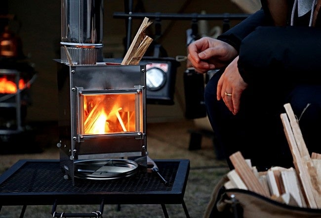 話題の大人気キャンプギア 煙や灰がほぼ出ない新感覚のロケットストーブ Bonflame Cube 販売開始1ヶ月で完売間近のため追加生産決定 s cパートナーズ合同会社のプレスリリース 話題の大人気キャンプギア 煙や灰がほぼ出ない新感覚のロケットストーブ Bonflame Cube 販売開始1ヶ月で完売間近のため追加生産決定 s cパートナーズ合同会社のプレスリリース