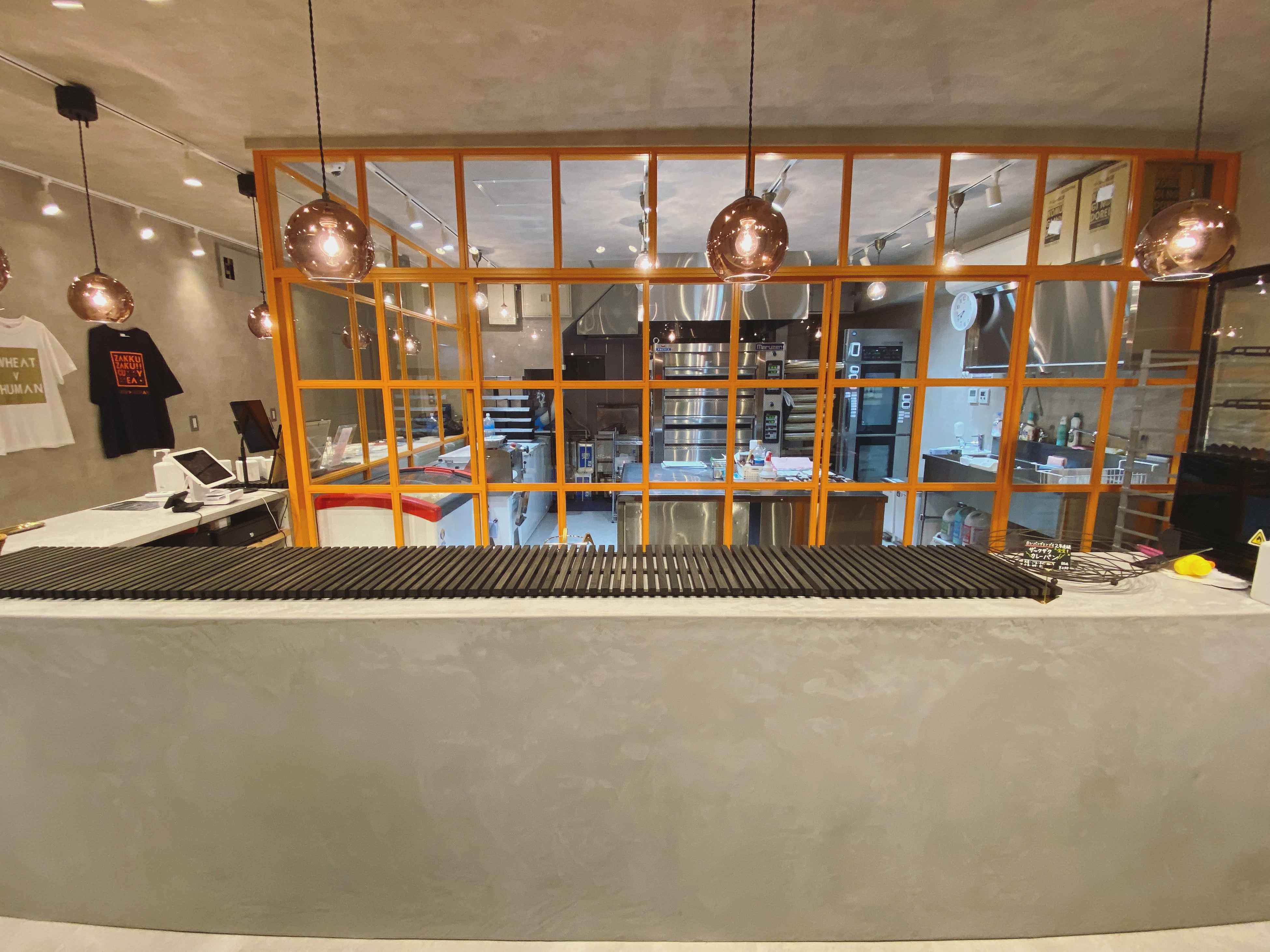 小⻨の奴隷LABO自由が丘