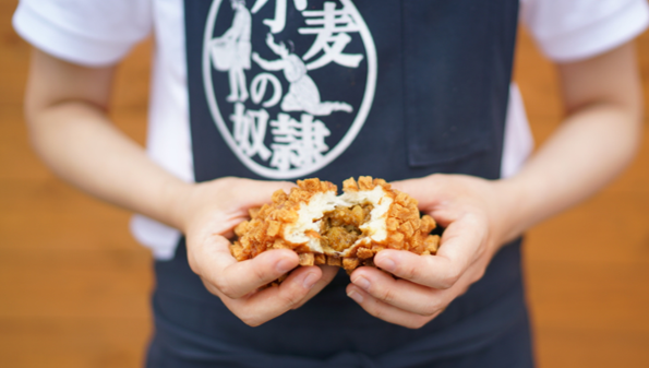 ザックザクカレーパン