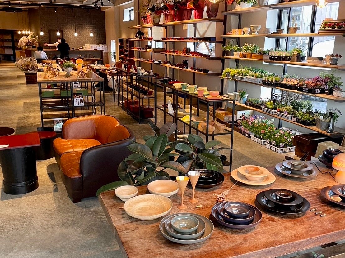 工房 静寛 店内