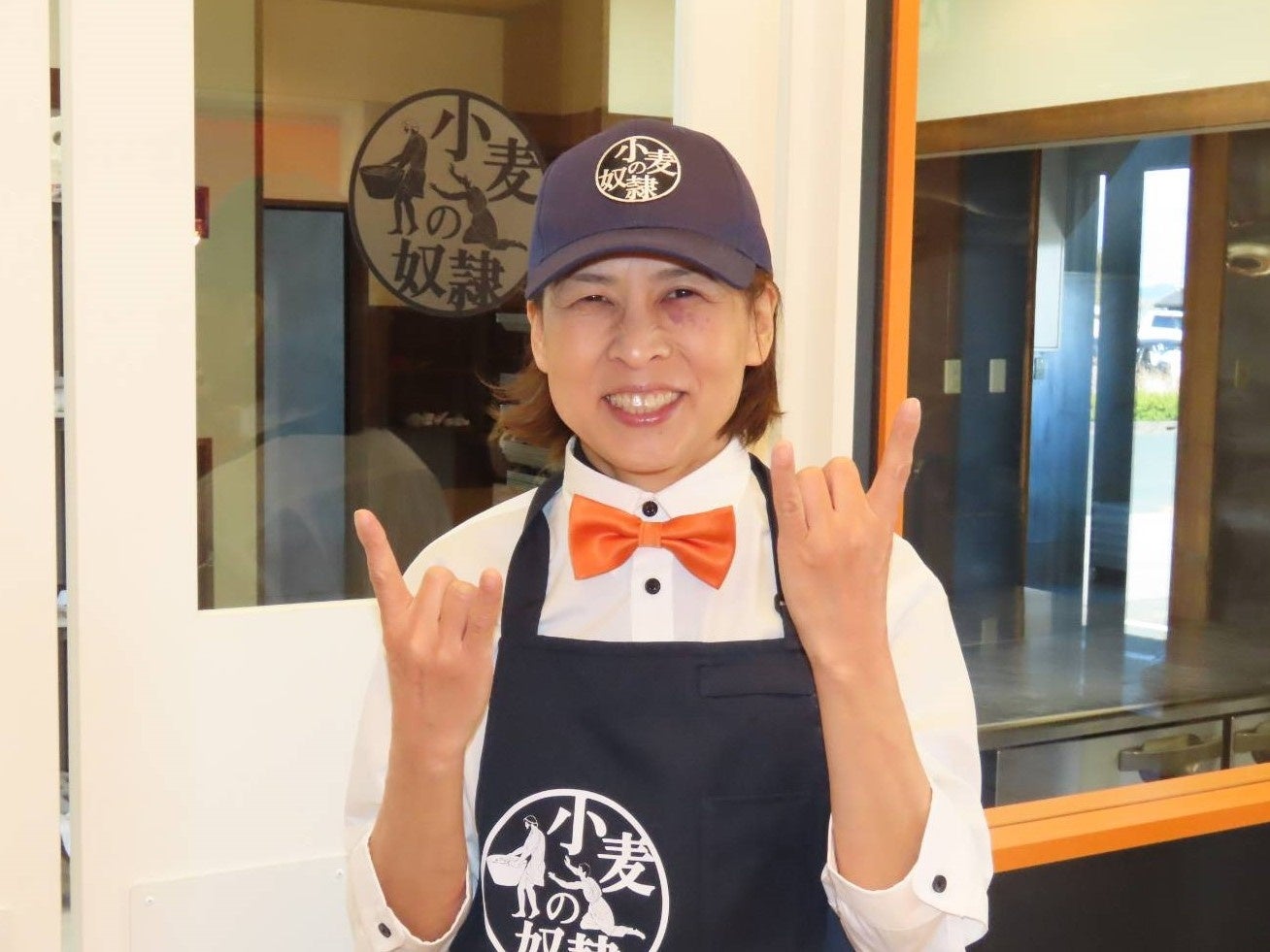 豊橋野依町店 店長しきえ