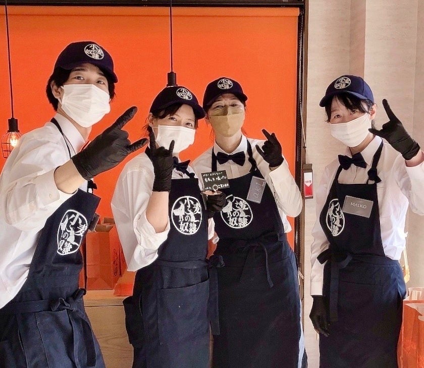 天理店 店長Koheiとクルー