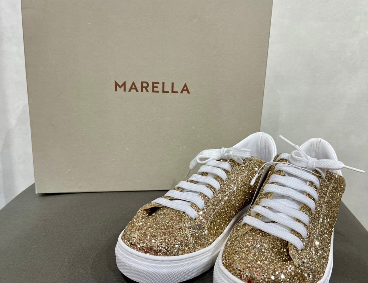 MARELLA(マレーラ)スニーカー