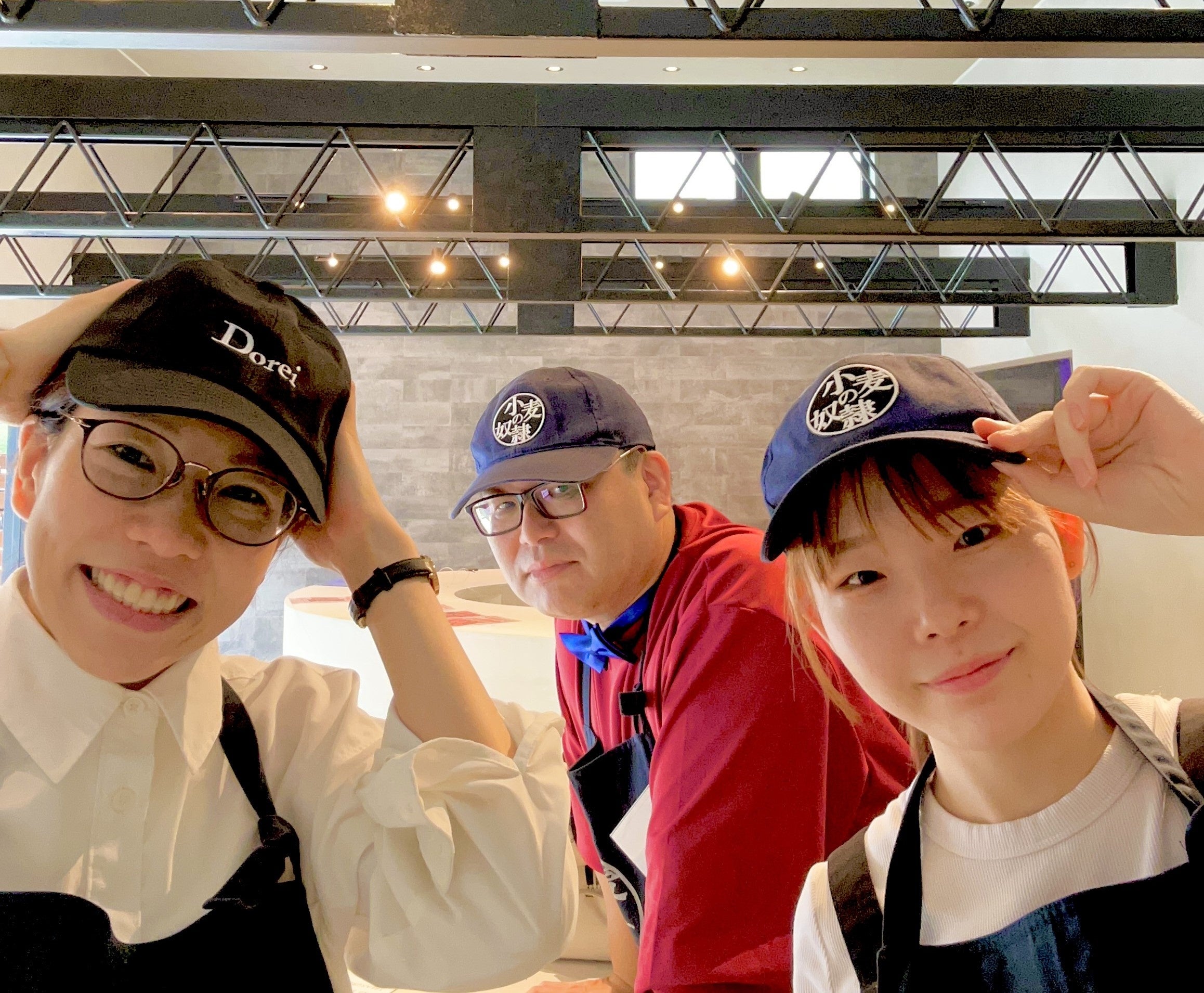 小麦の奴隷 佐用店 店長とクルー達