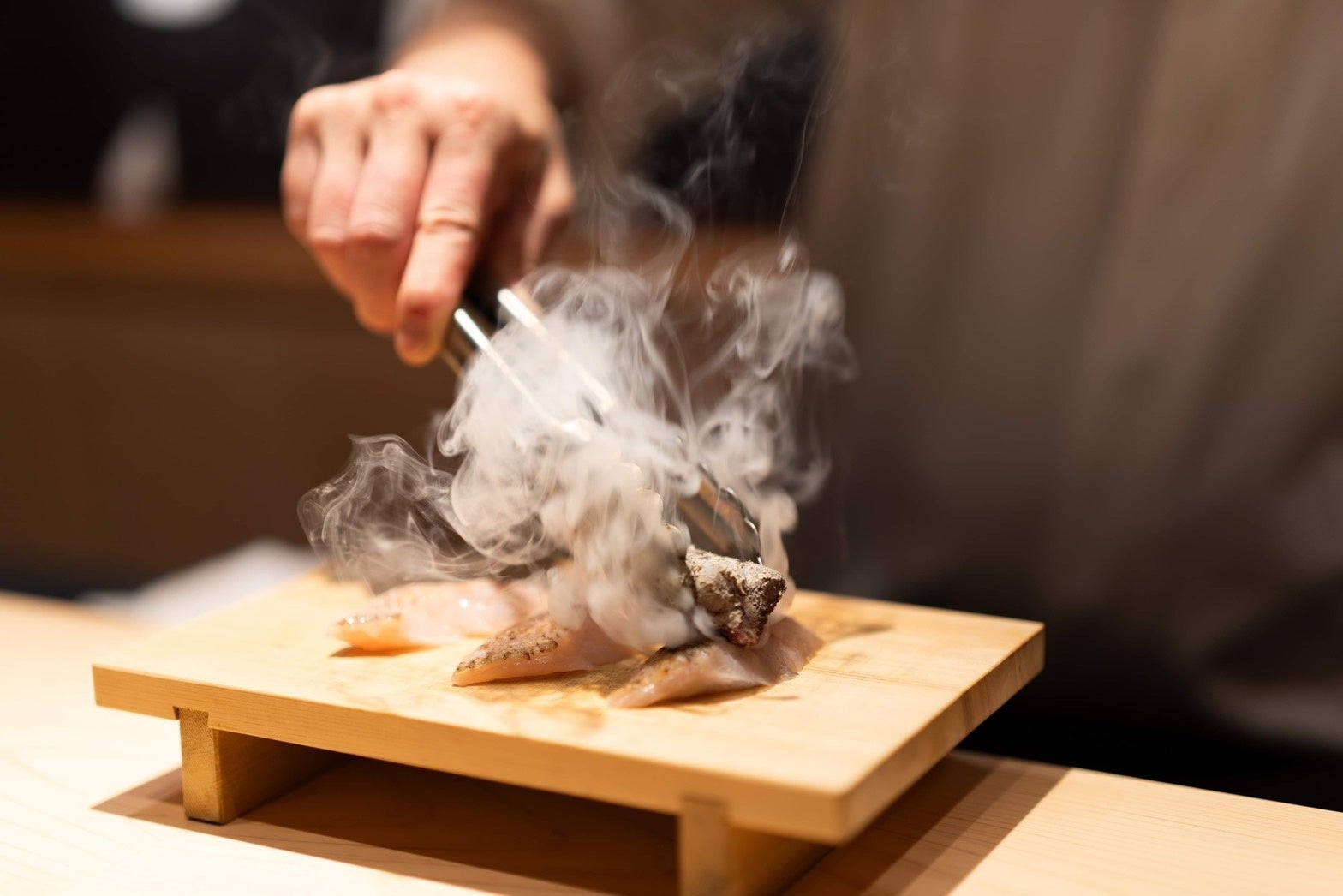 【焼物】世界に響く 石川の海室 のどくろ炭火焼 炙りと焼の二種連奏