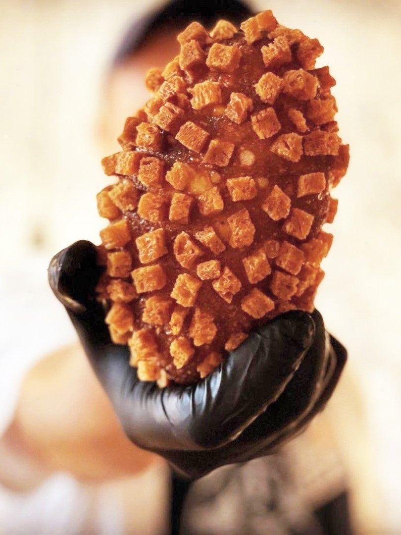 名物「ザックザクカレーパン」