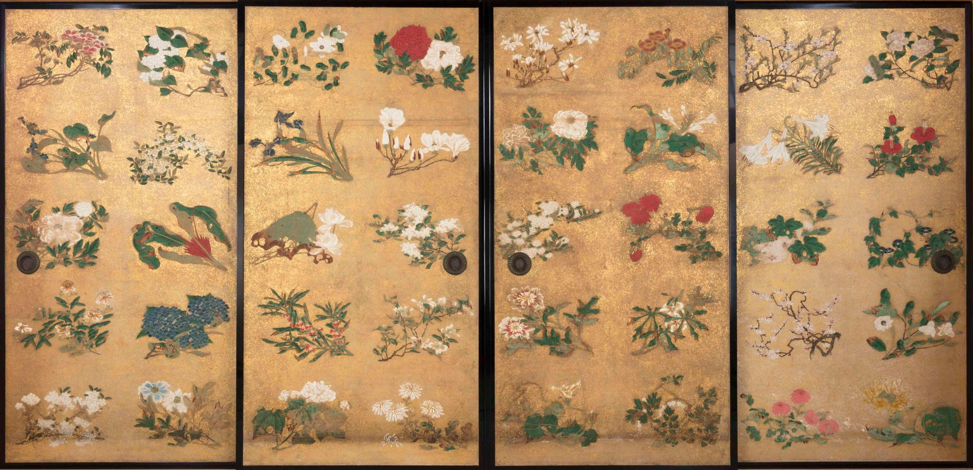 【香川県指定有形文化財】伊藤若冲「百花(ひゃっか)の図」のうち襖絵 江戸時代(18世紀) 金刀比羅宮所蔵