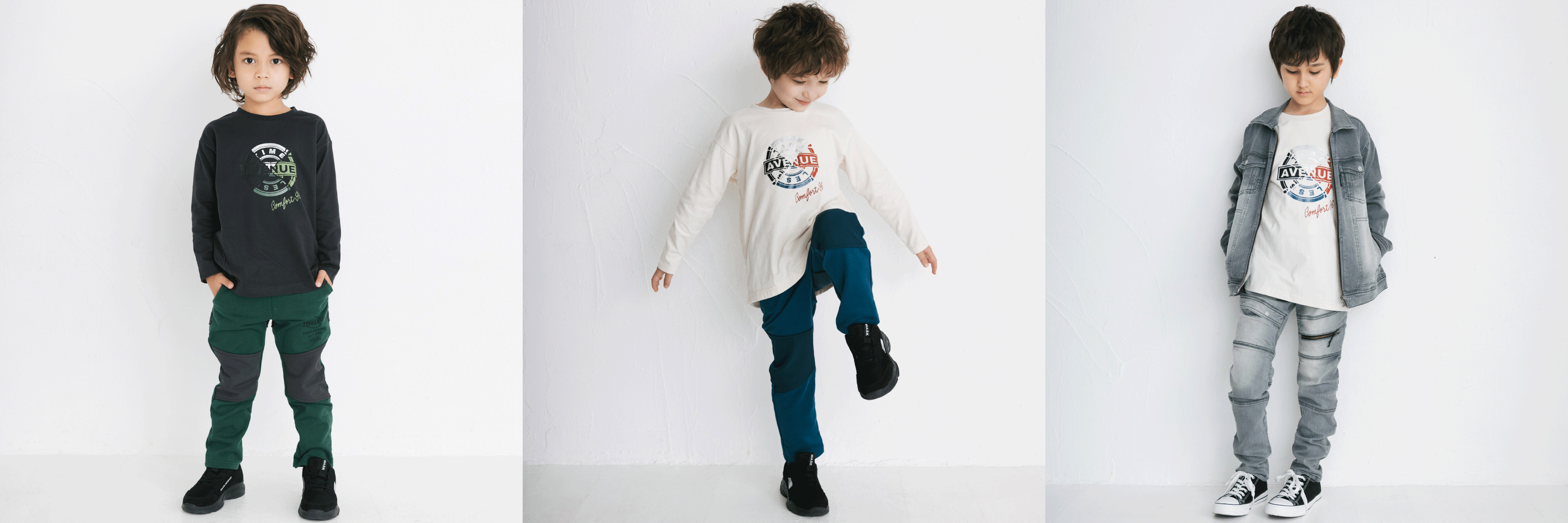 左・中央：Tシャツ ￥6,600(税込)・パンツ ￥6,600(税込)　　右：ジャケット ￥13,200・Tシャツ ￥6,600(税込)・パンツ ￥11,000(税込)