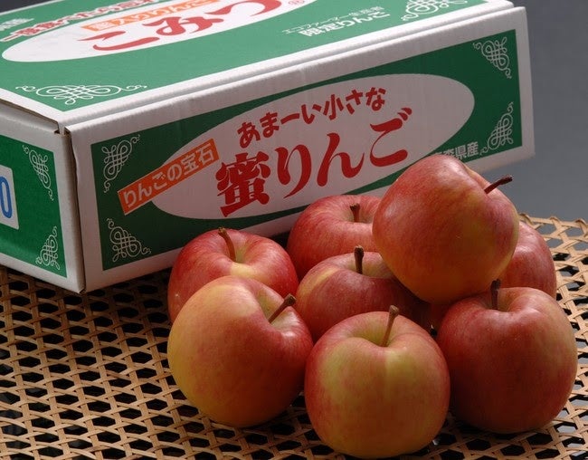 箱を開けると漂うりんごの香りにうっとり たっぷりの蜜が断面を占める 究極の蜜入り林檎 こみつ の予約受付を開始しました 株式会社 食文化のプレスリリース 箱を開けると漂うりんごの香りにうっとり たっぷりの蜜が断面を占める 究極の蜜入り林檎 こみつ の予約受付を開始しました 株式会社 食文化のプレスリリース