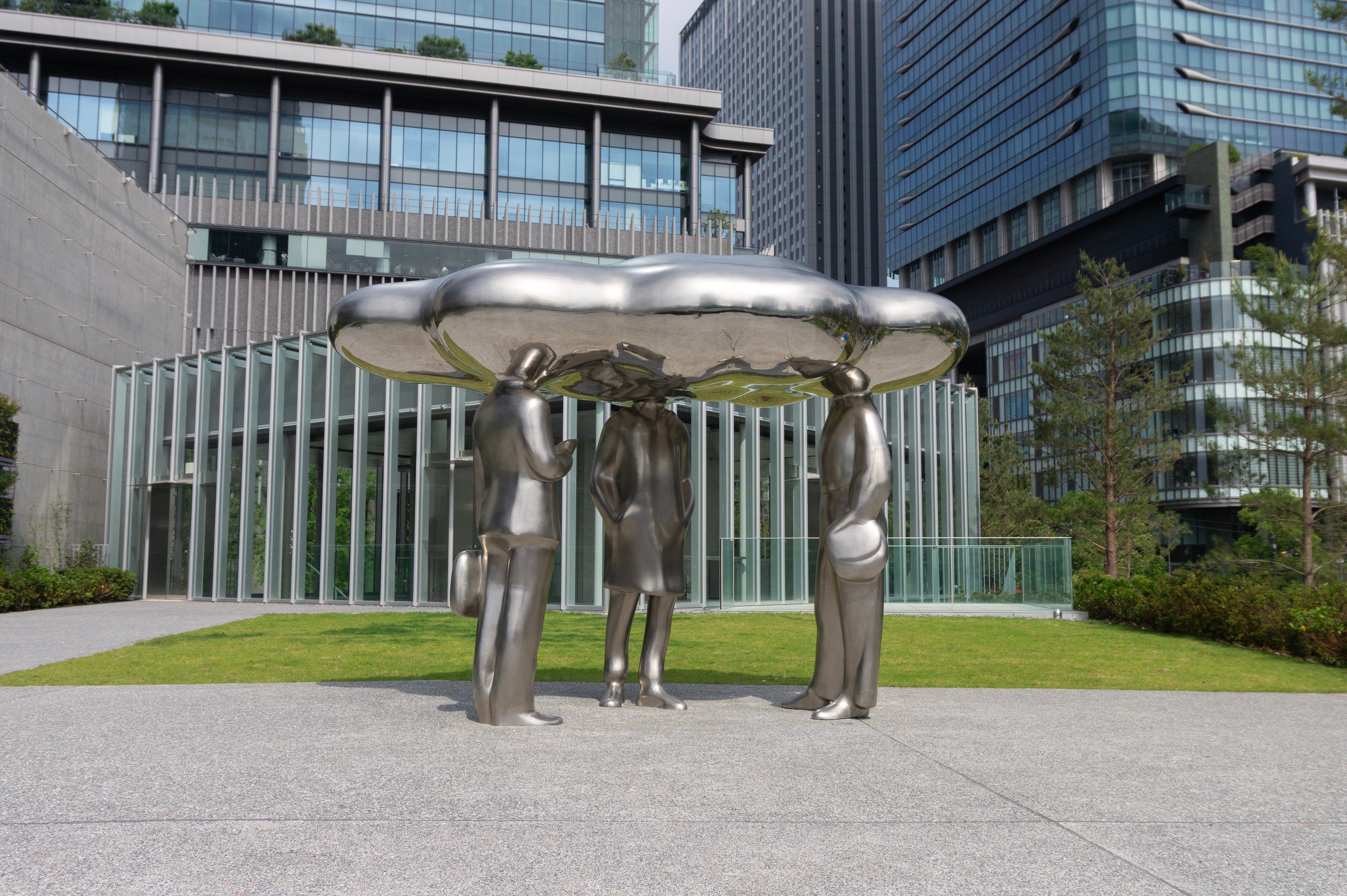 Ram Katzir © 2023 photo  TOSHIO SHIMIZU ART OFFICE