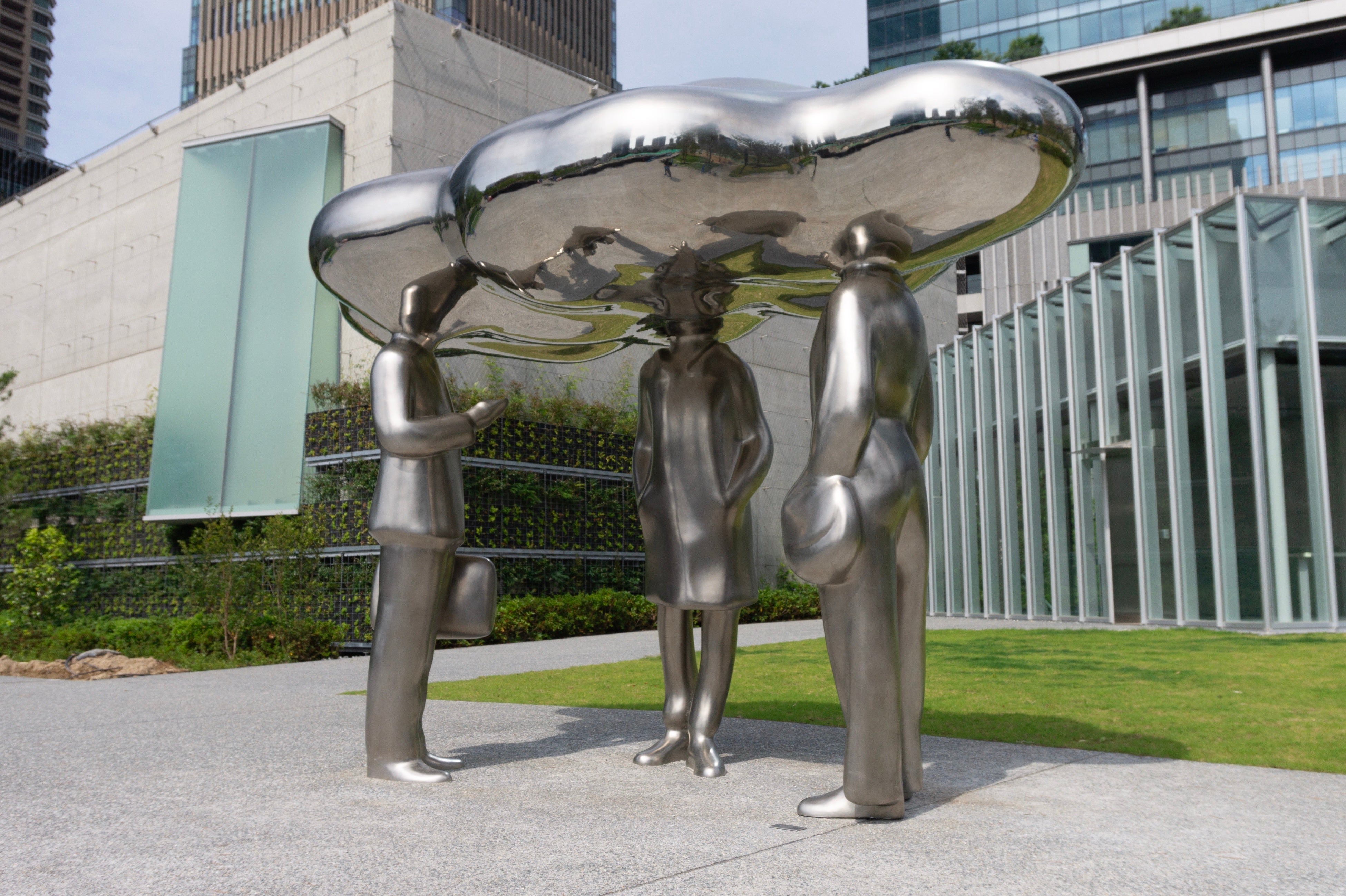 Ram Katzir © 2023 photo  TOSHIO SHIMIZU ART OFFICE