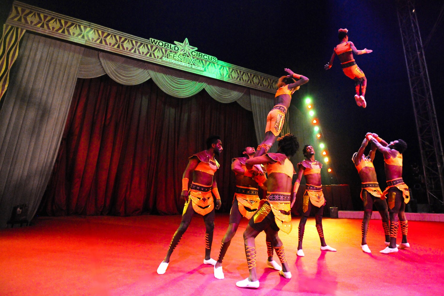 アフリカン ハンド ヴォルテージ