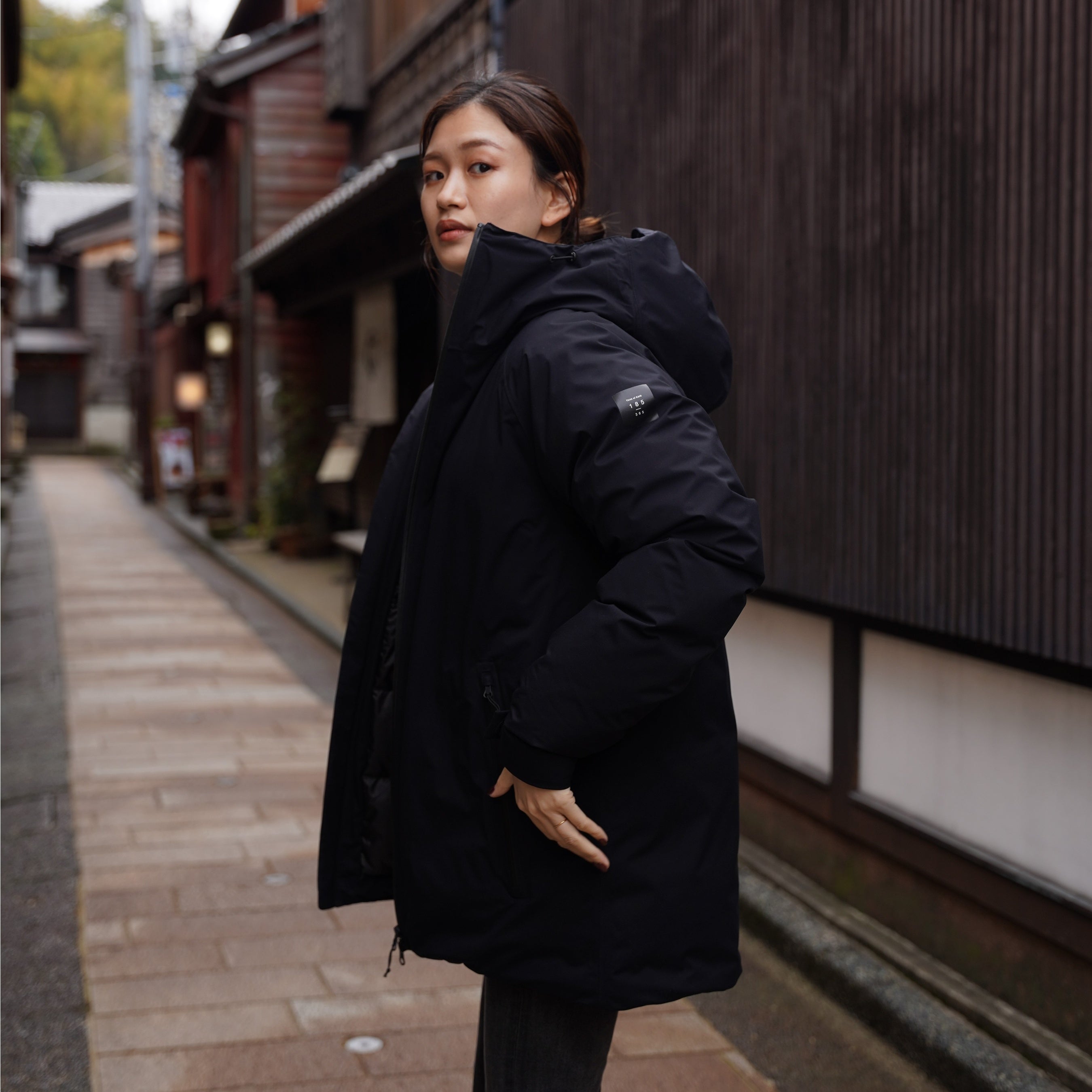 老舗レインウェアメーカーが作る」超軽量ダウンジャケット＆ダウン