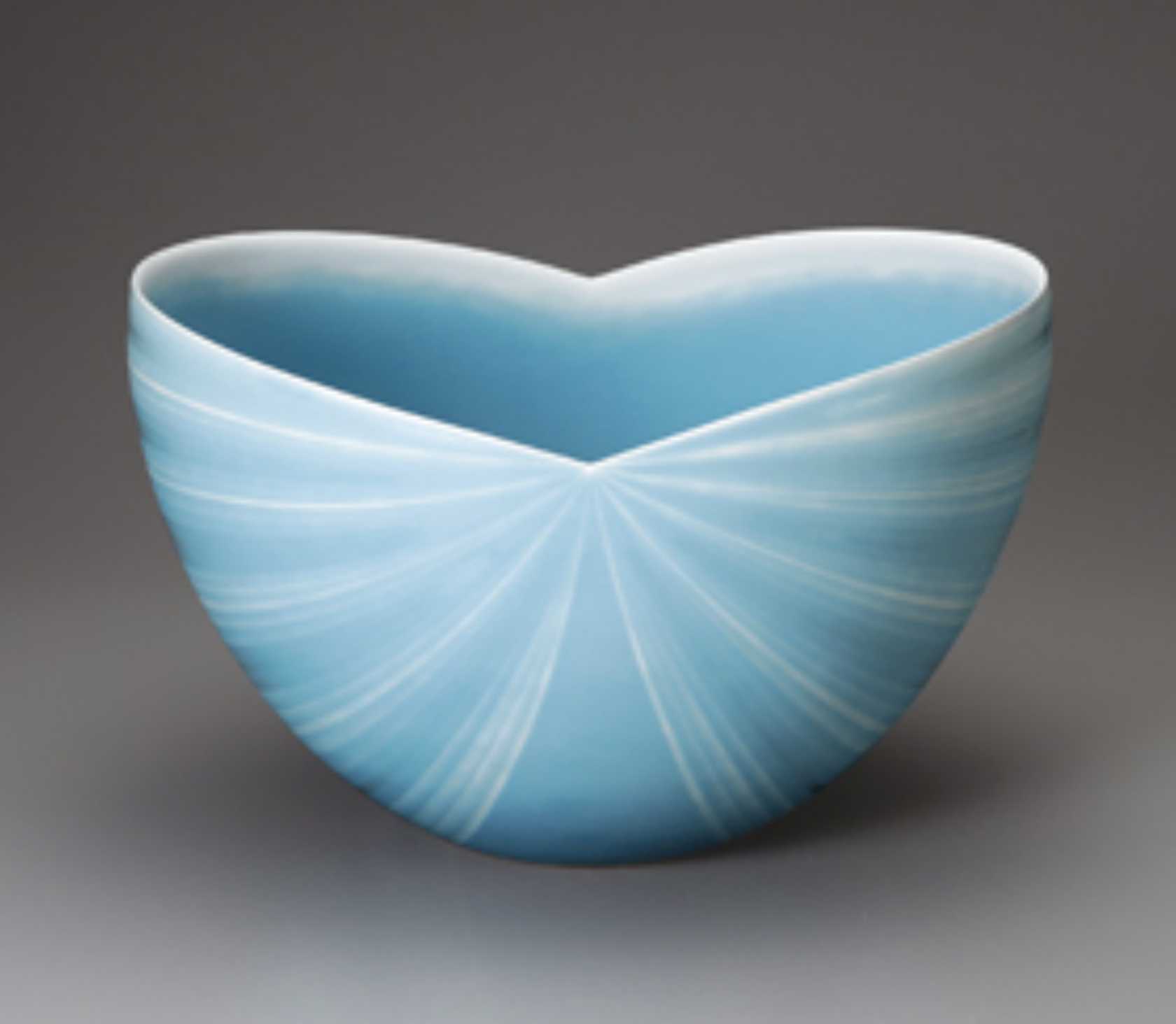 彩刻磁鉢（さいこくじはち）平成22年 第57回日本工芸展「文部科学大臣賞」