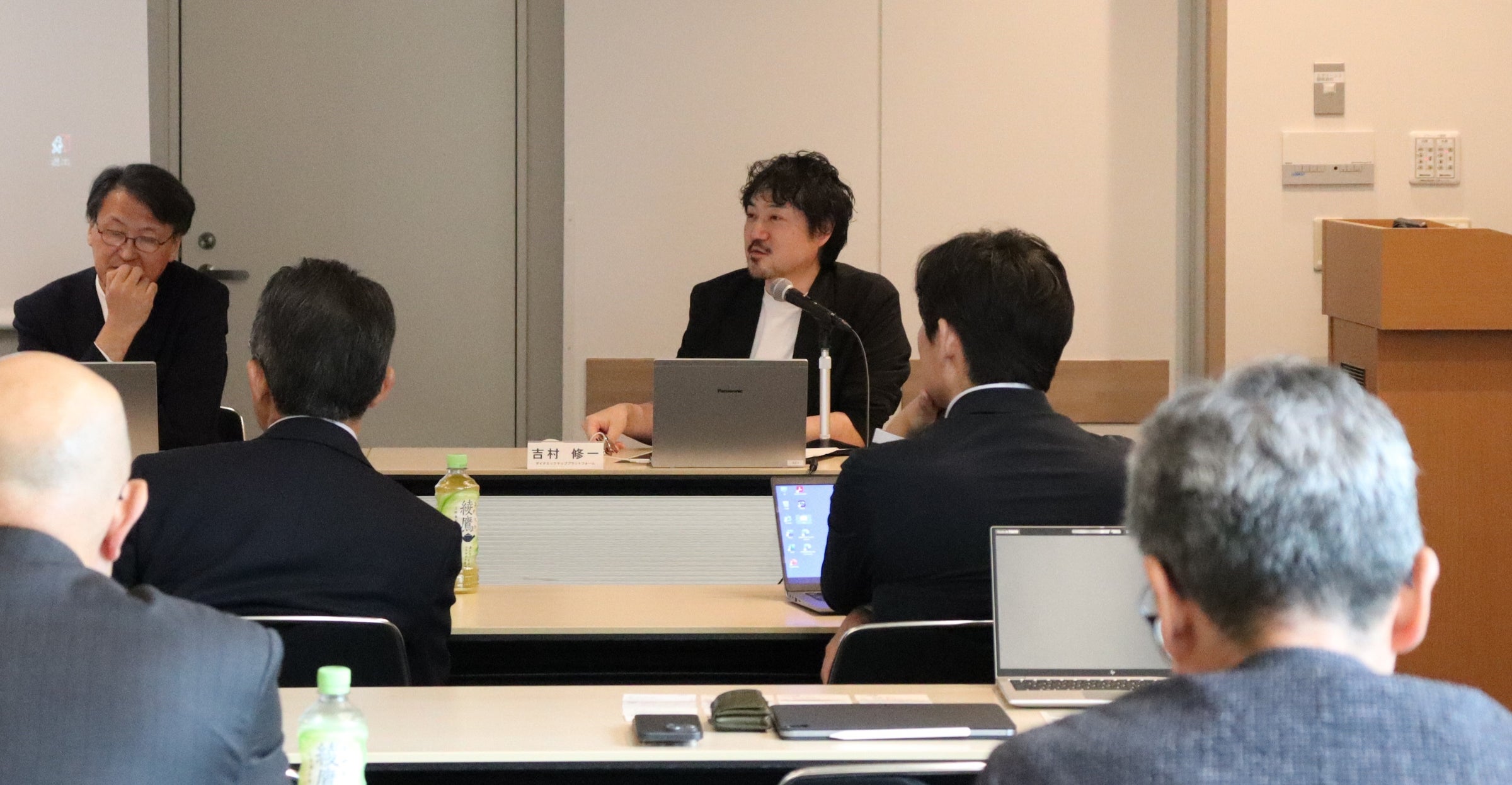 「経済同友会 先端科学技術戦略検討委員会 第1回会合」で当社代表 吉村 修一が講演しました