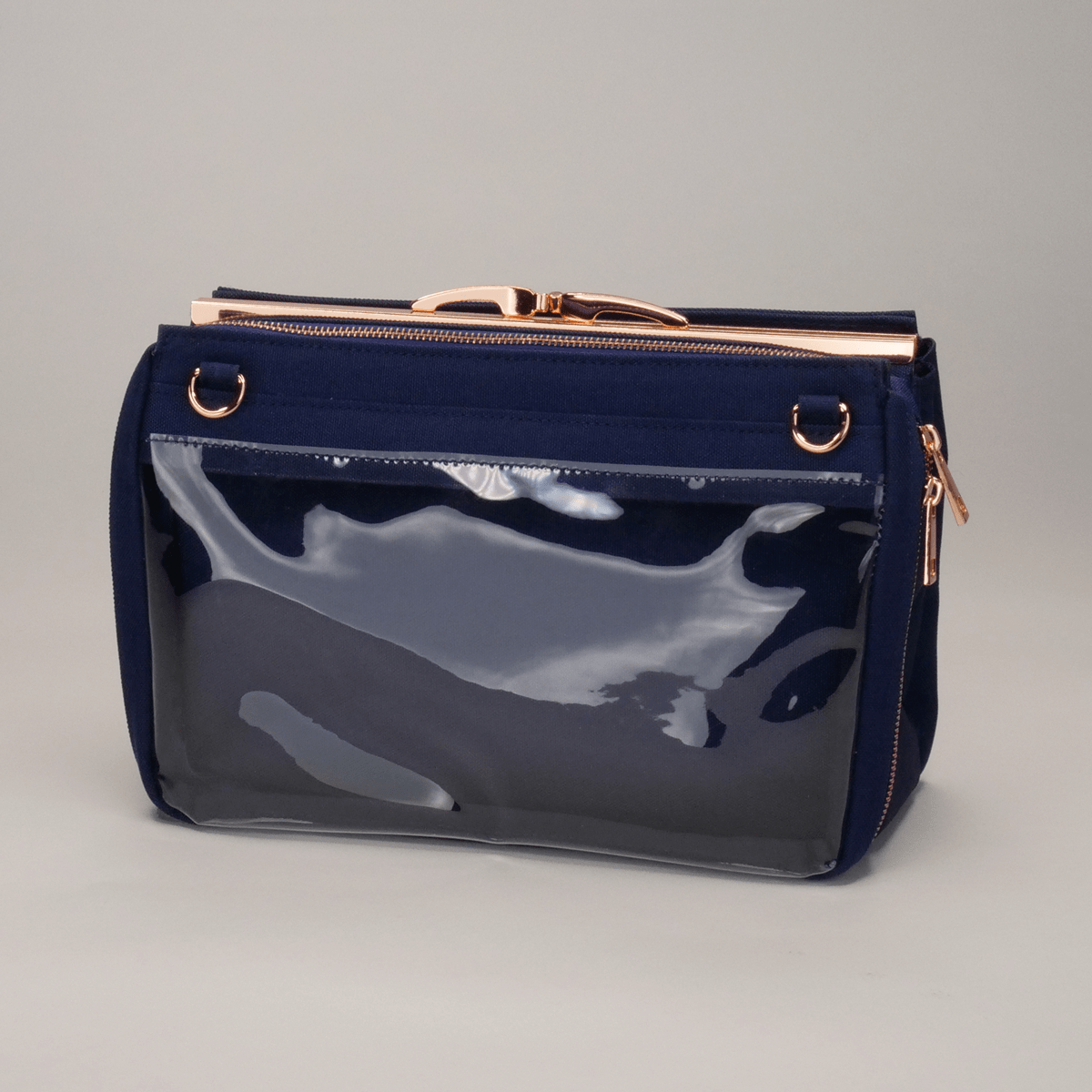 5個買いする人もいた【おしゃれ痛バッグ】がぬいぐるみや