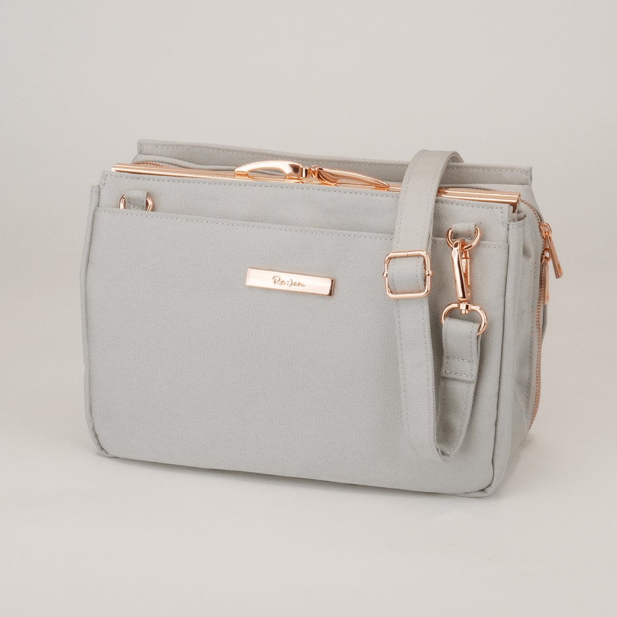 普段使い派から圧倒的支持率だったグレー