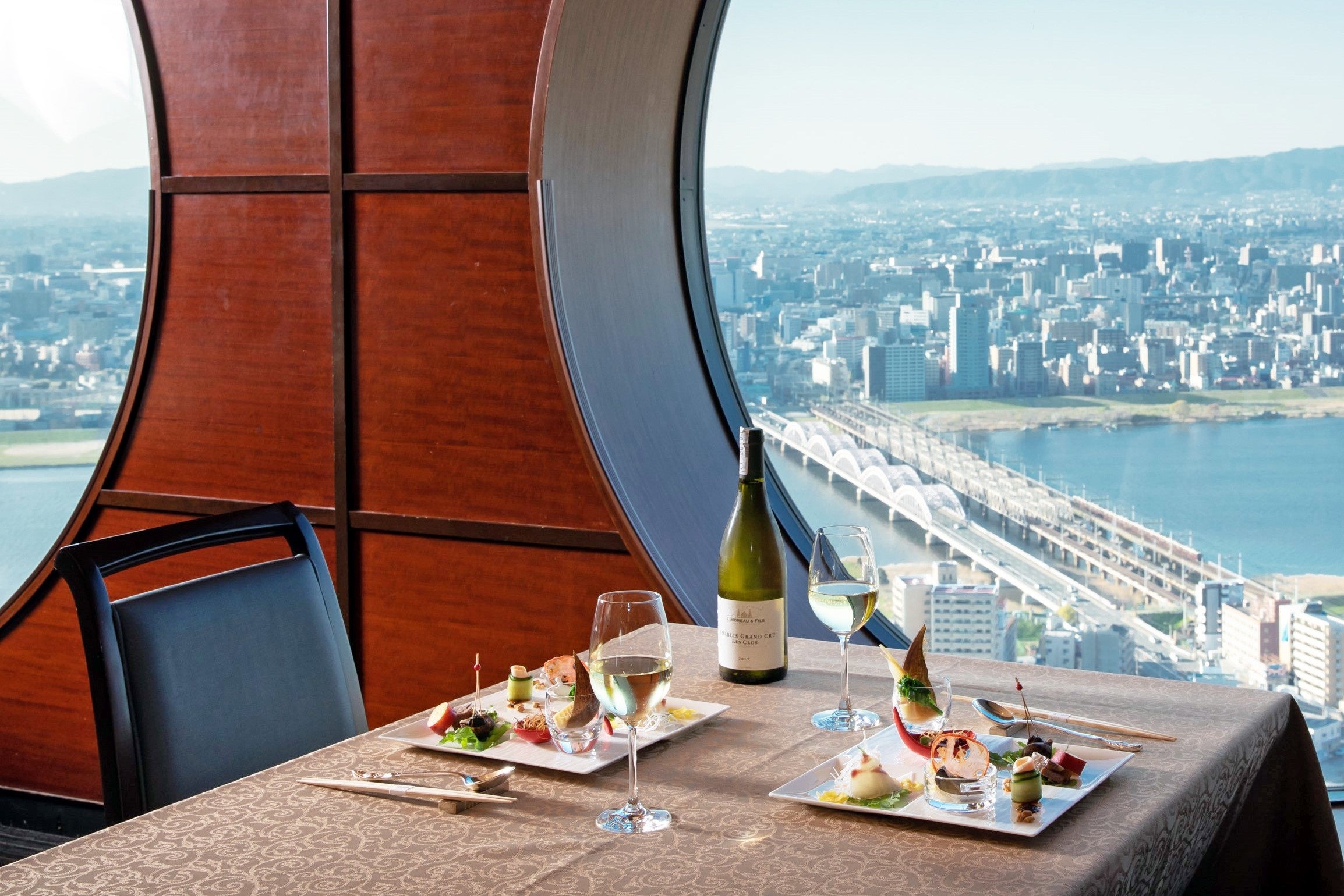 窓側席イメージ