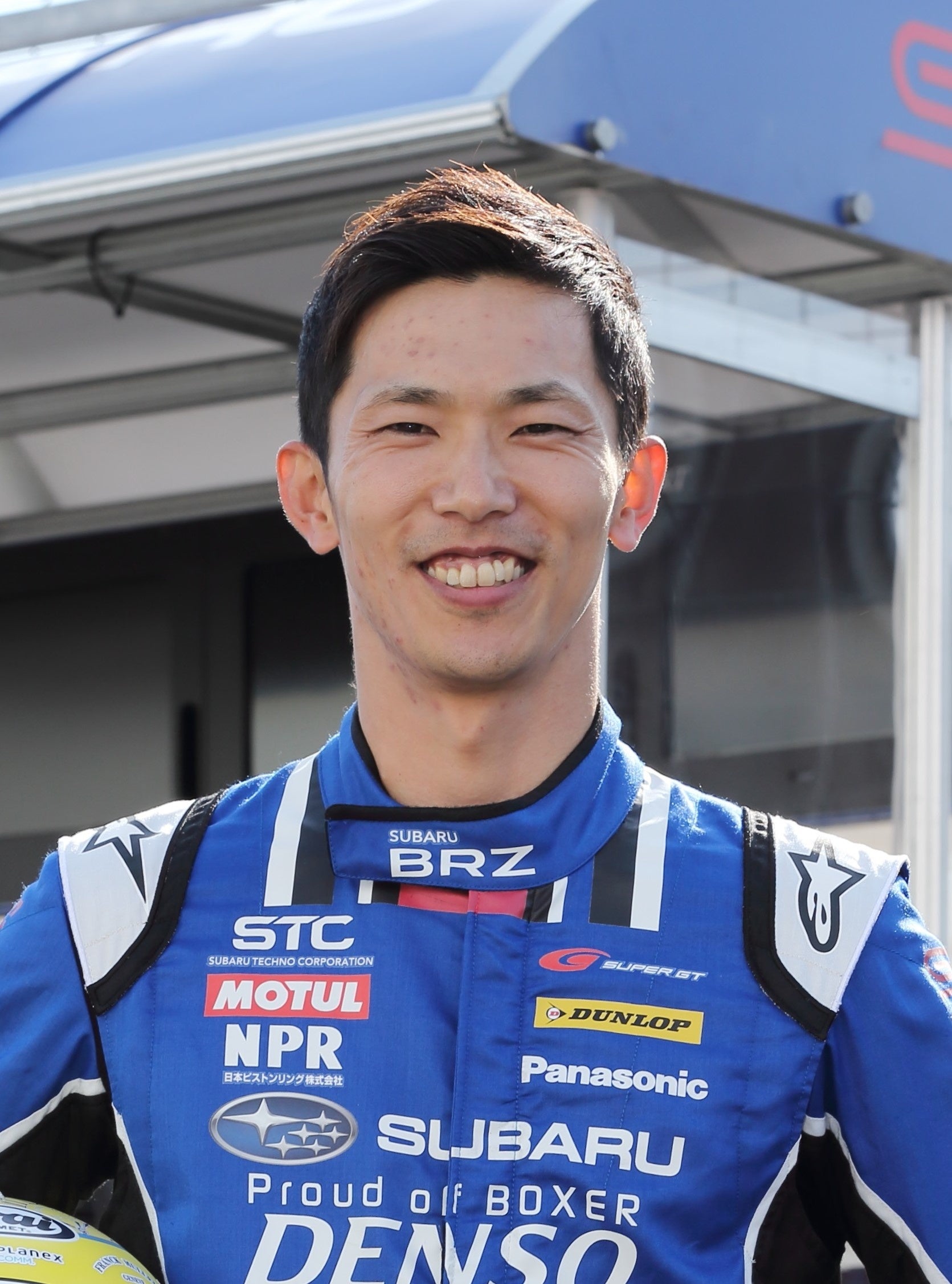 山内 英輝 選手