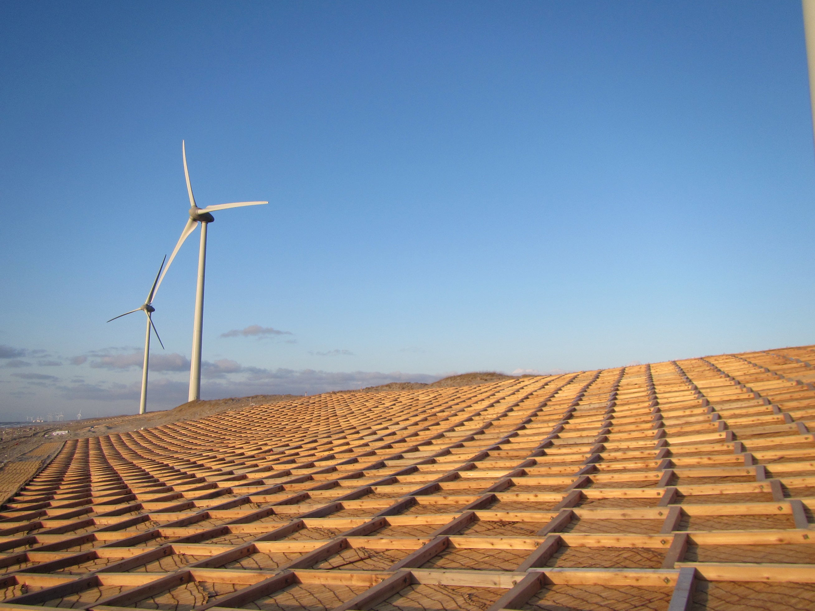 2022年度グッドデザイン賞を受賞！鉄芯木製法枠「ネイチャーフレーム