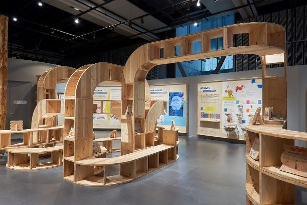 本展示のために設計されたユニット型の展示