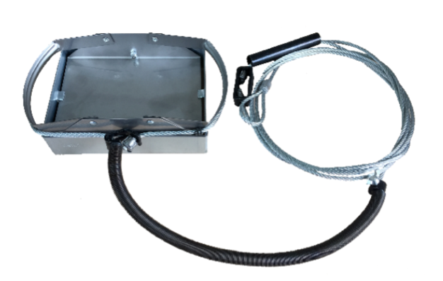 くくり罠「オリモOM-30型」（市販）