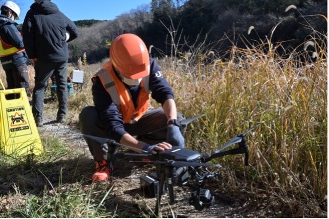 市販ドローンM200V2＋赤外線カメラXT2