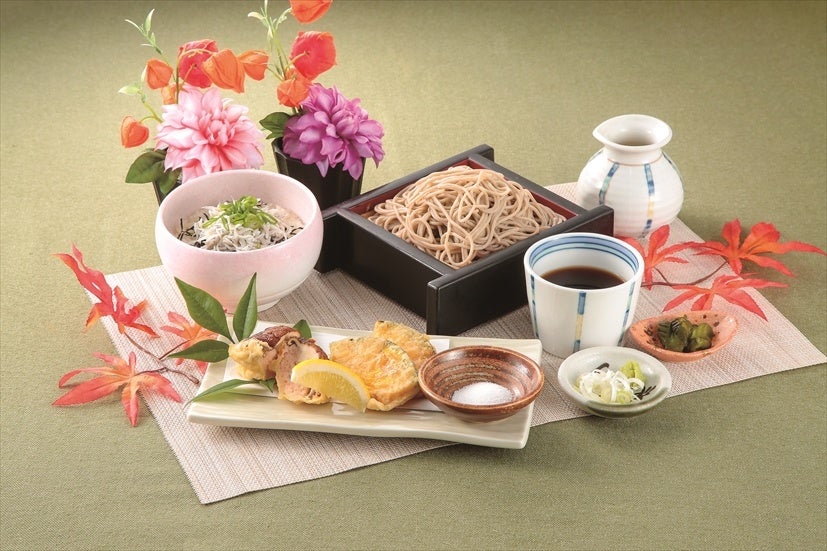 【つづらお】 諸塚村のなば（椎茸）の海老しんじょうといいたて雪っ娘かぼちゃの天ぷらそばセット　1,200円