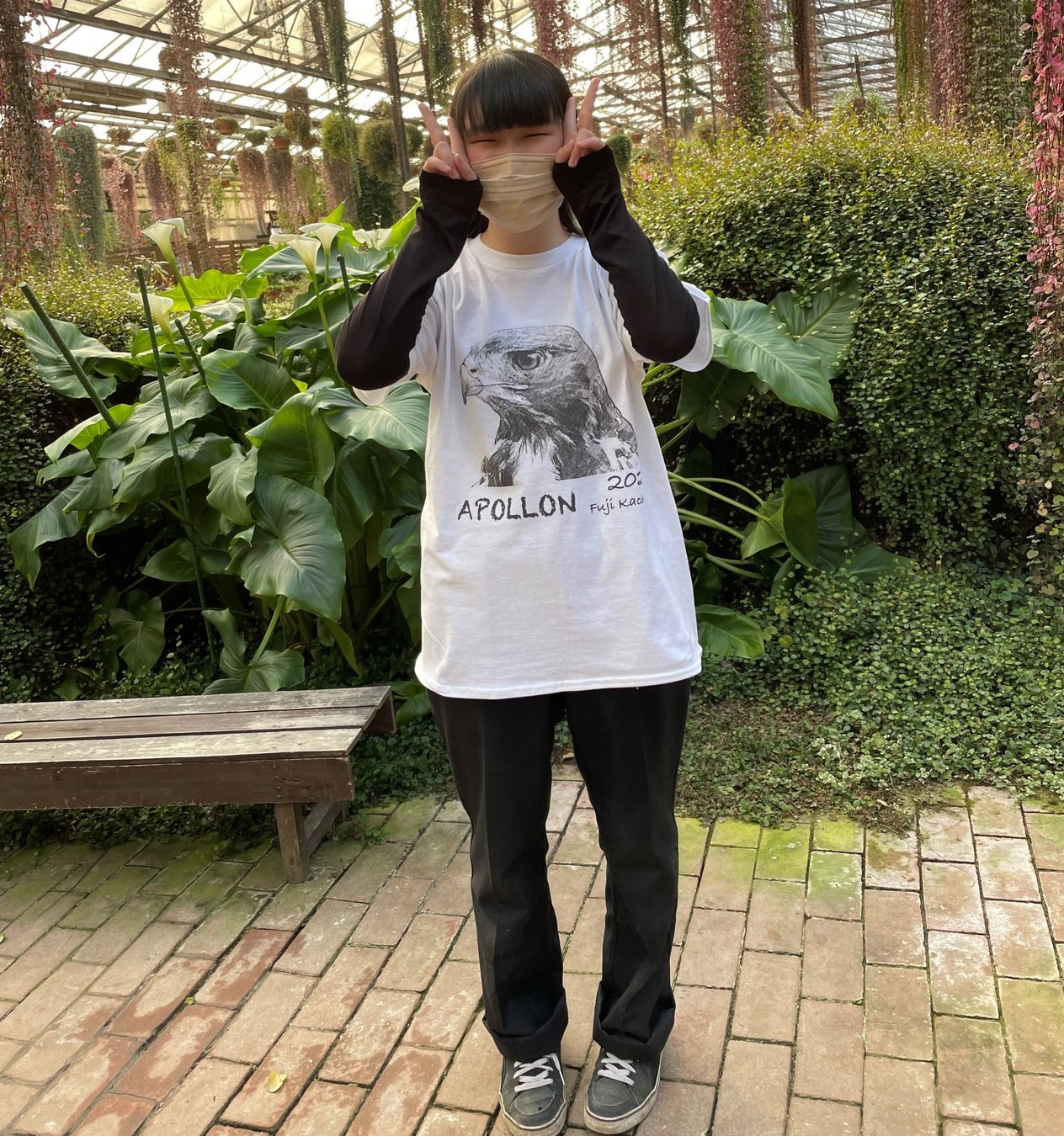アポロンTシャツ
