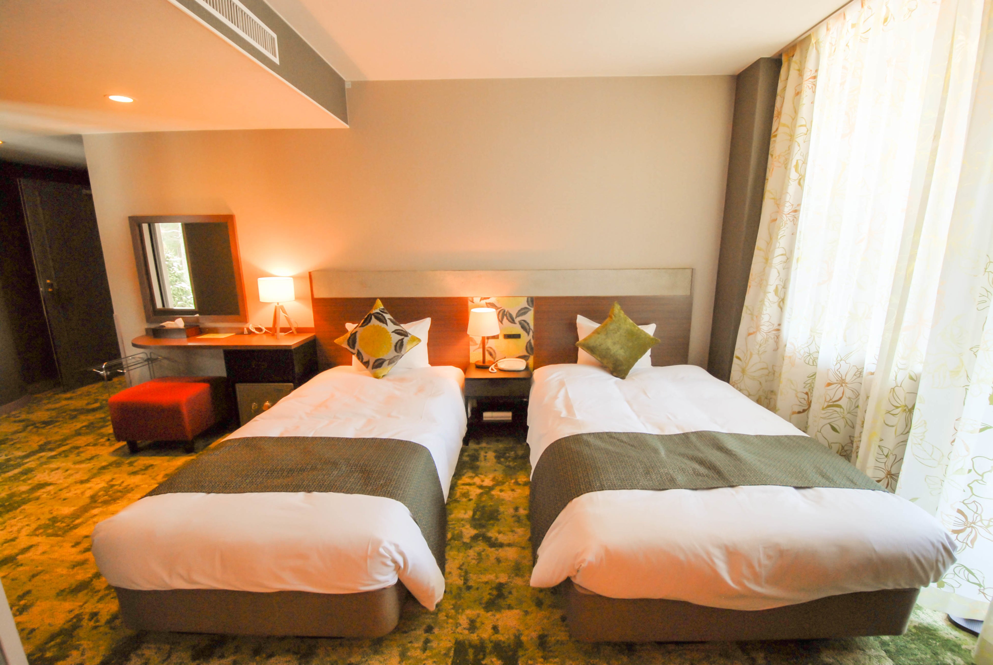 リニューアル和洋室