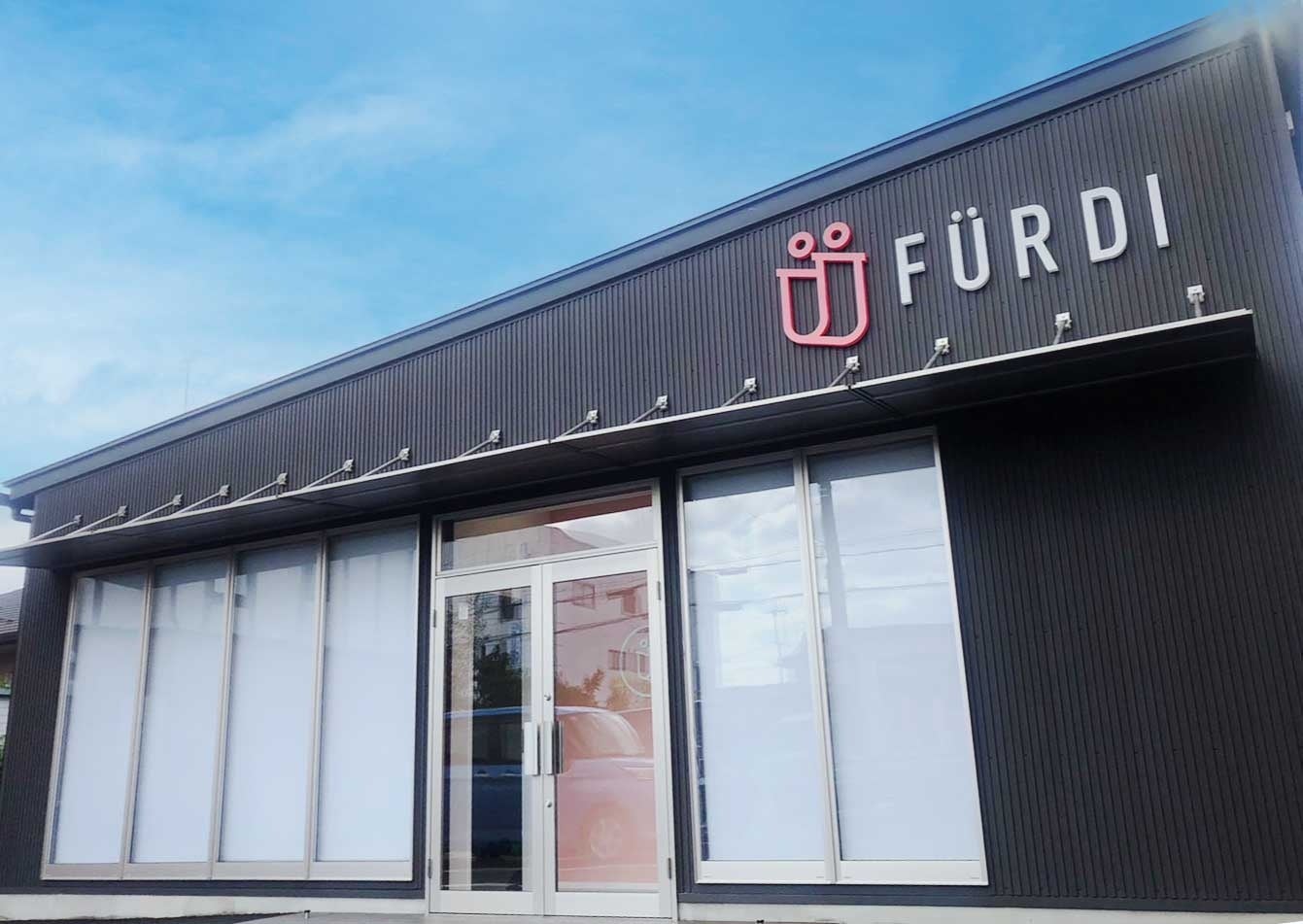 南彦根駅より車で5分のファディー彦根店