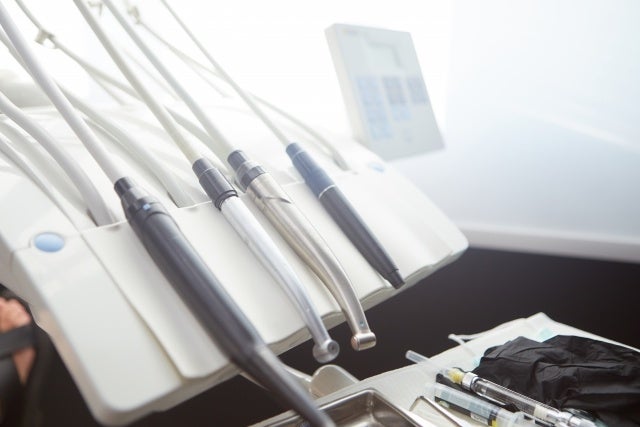 歯科医院ホームページの制作実績、二人三脚のサポート体制、最短2週間で納品可能なスピード感がお客様に支持されています。