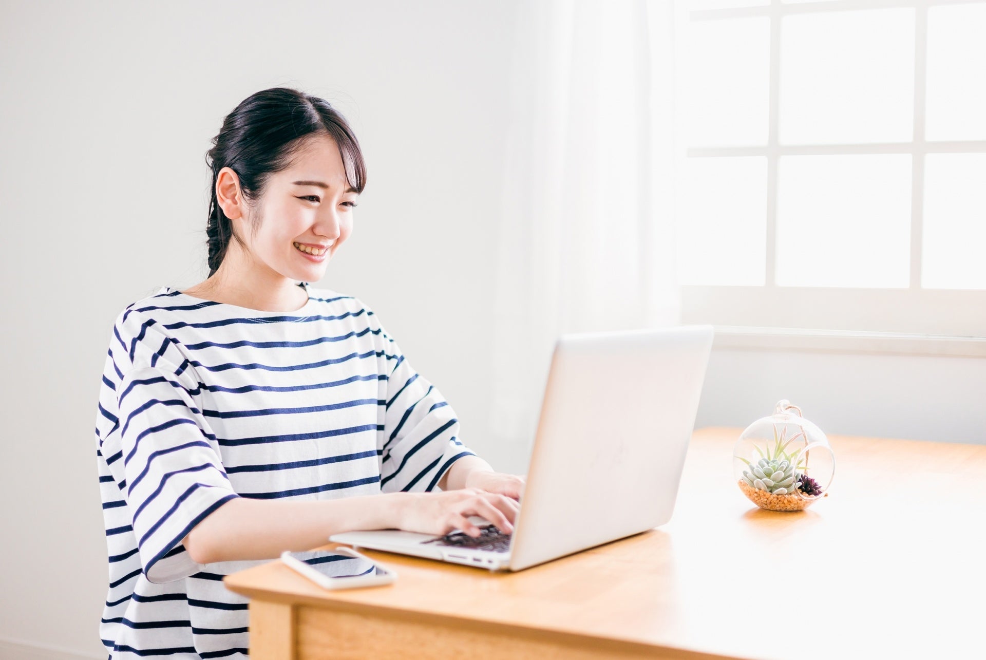 現在、ECサイト需要は大きく高まり、なくてはならないものとなっています。