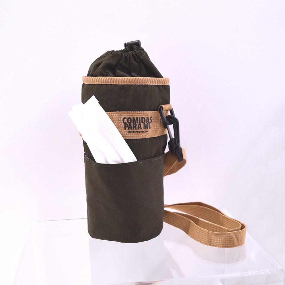 前ポケット付き