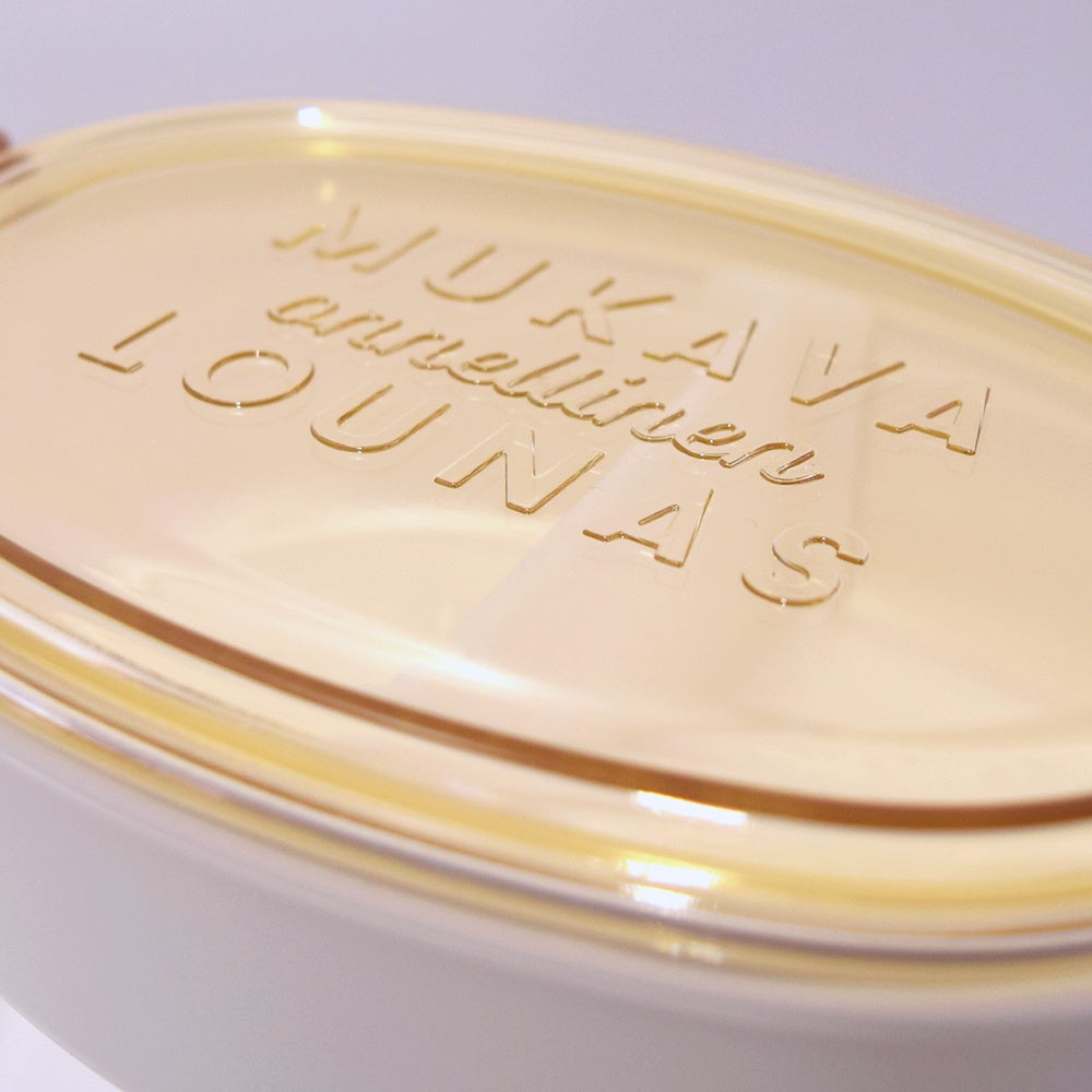 ロゴは凹凸で表現