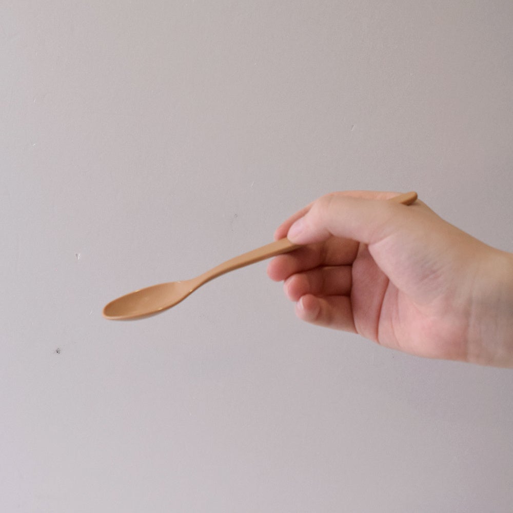 全長18cm。抗菌加工されています