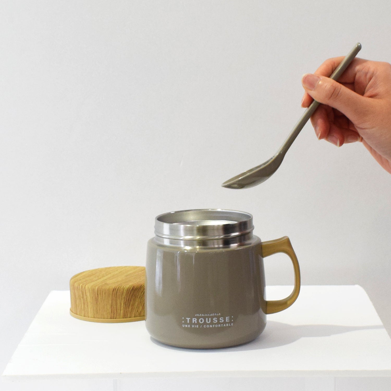 広めの口径ですくいやすい