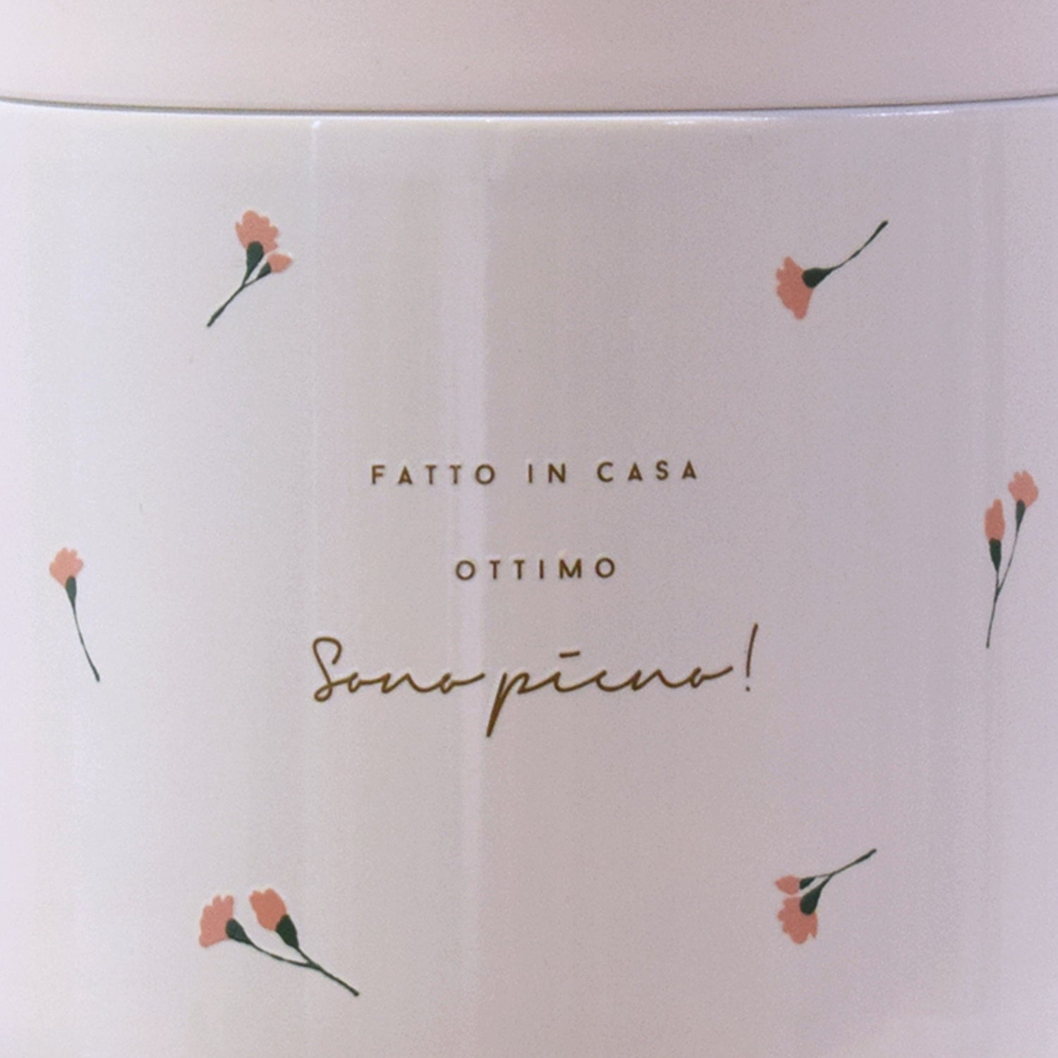 小花が全面にプリントされています