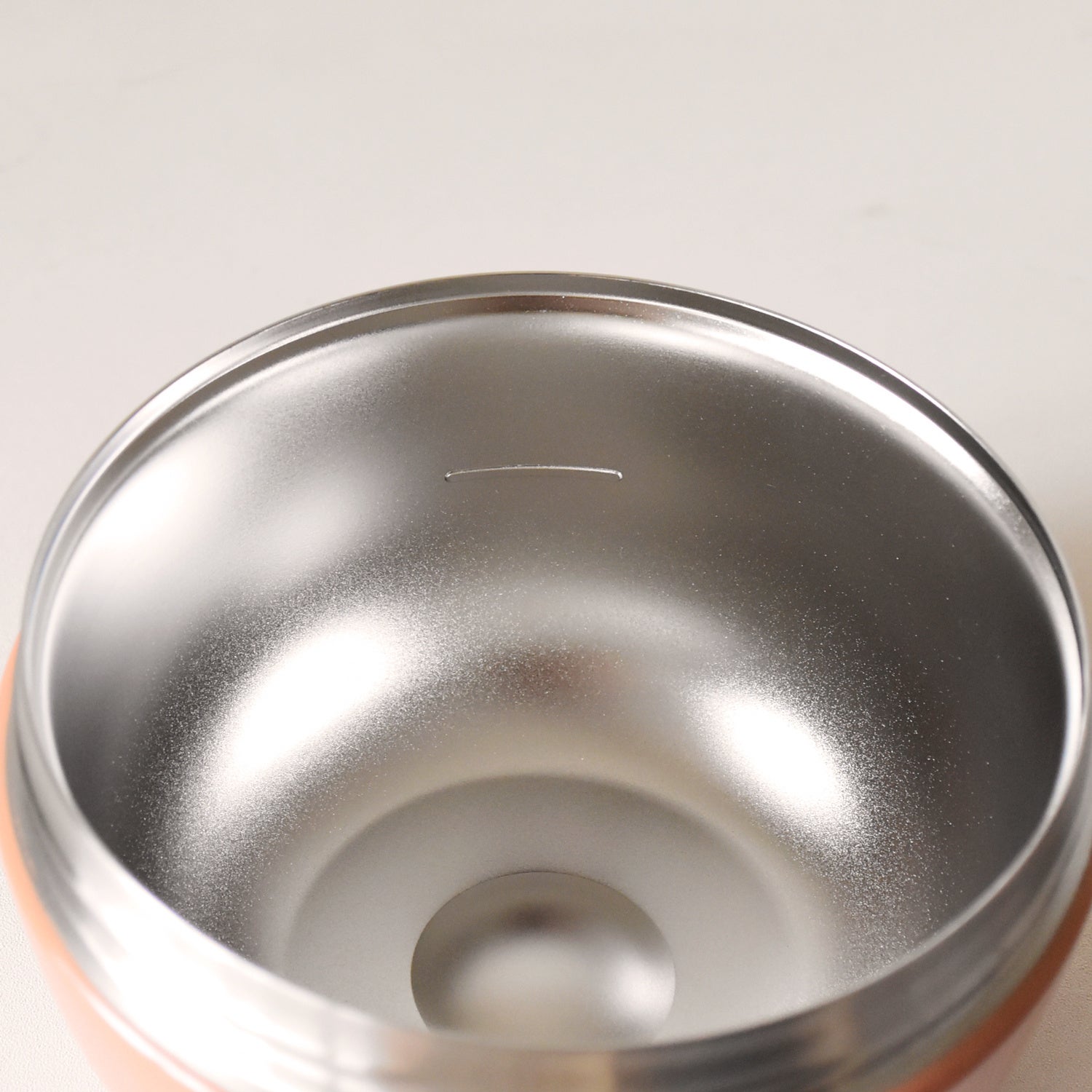 ジャー部分はステンレスの二重構造