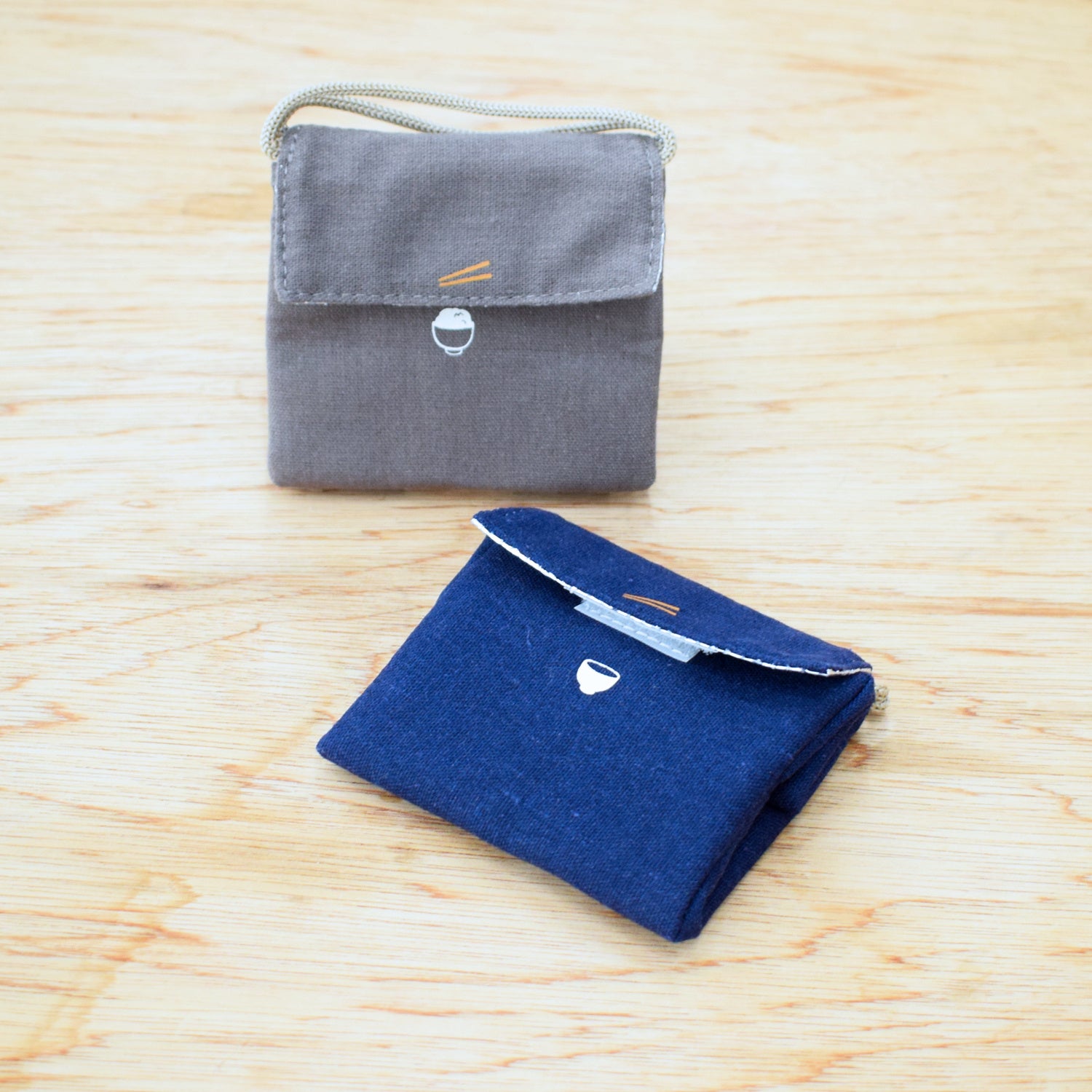 使わないときはコンパクトに折りたためます