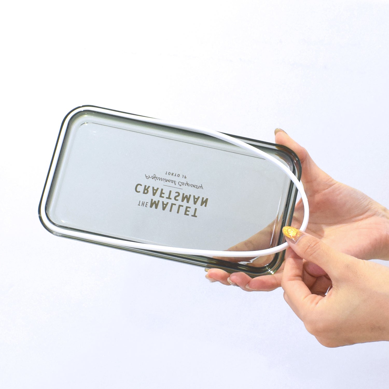 フタにはパッキンが付いています